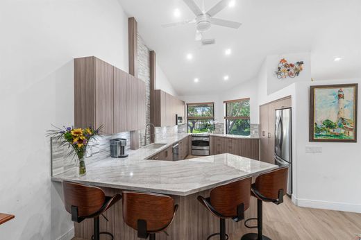 Boca Raton, Palm Beach Countyのアパートメント・コンプレックス