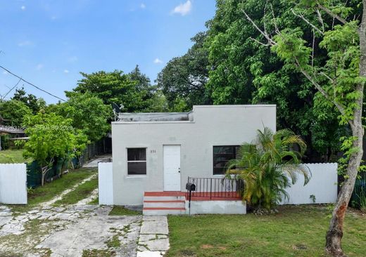 Villa in Miami, Miami-Dade