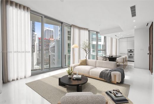 Komplex apartman Miami, Miami-Dade County