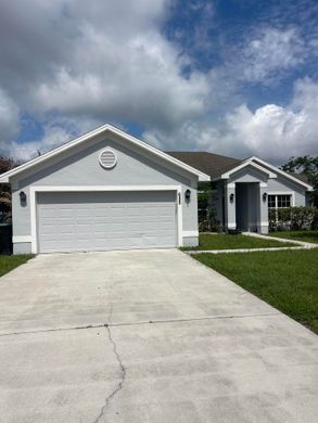 Villa in Port Saint Lucie, Saint Lucie County