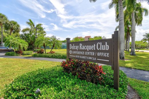 Residential complexes in Delray Beach, Palm Beach