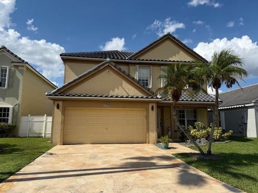Villa in Tamarac, Broward County