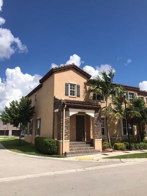 マイアミ, Miami-Dade Countyのタウンハウス