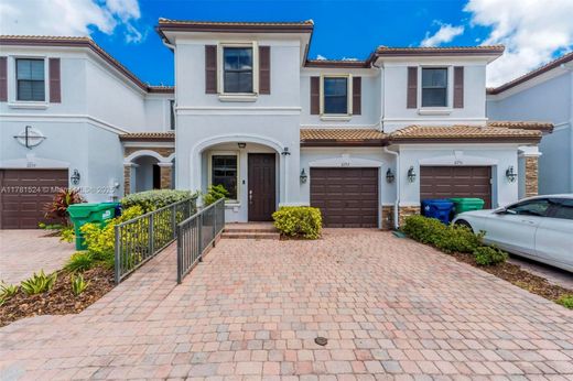 Şehir evi  Doral, Miami-Dade County