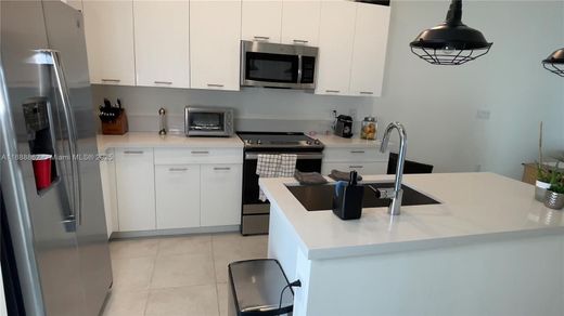 Complexos residenciais - Doral, Miami-Dade County