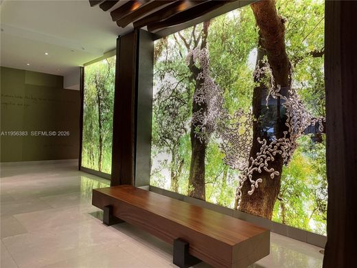 Complesso residenziale a Miami, Miami-Dade County