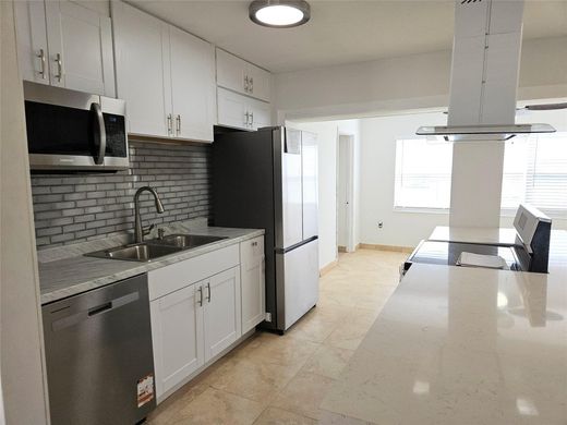 Villa in Miramar, Broward County