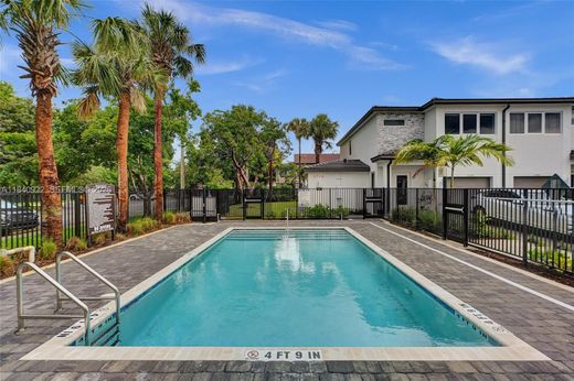 Pembroke Park, Broward Countyのタウンハウス