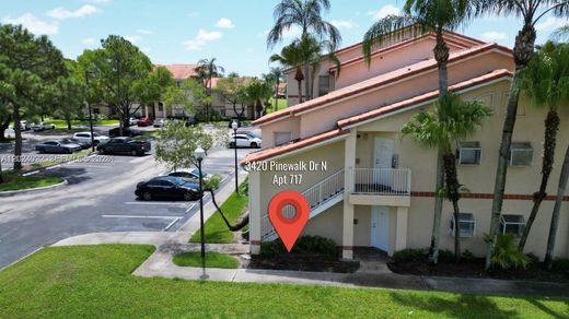 Жилой комплекс, Margate, Broward County