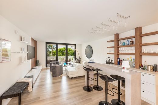 Complexes résidentiels à Key Biscayne, Comté de Miami-Dade