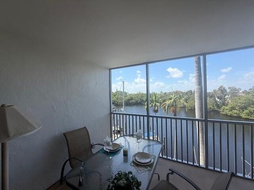 Complexes résidentiels à Deerfield Beach, Comté de Broward