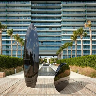 Edificio en Key Biscayne, Miami-Dade County