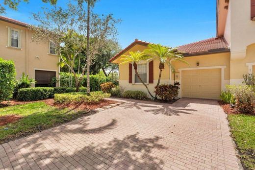 Townhouse in Coral Springs, Broward County