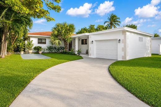 Villa a North Bay Village, Miami-Dade County