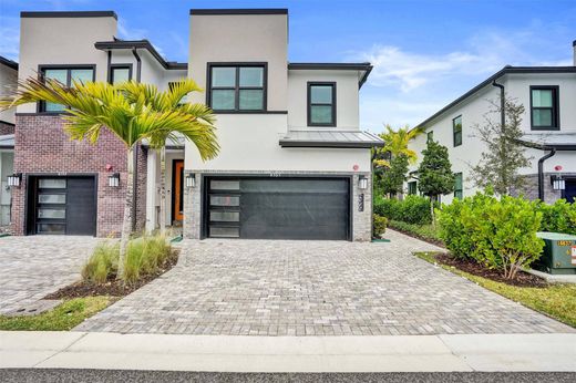 Townhouse in Plantation, Broward County