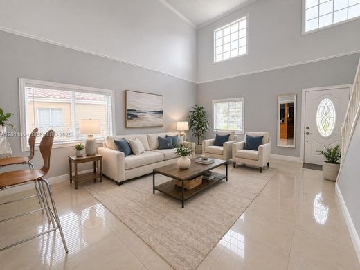 Villa in Miramar, Broward County