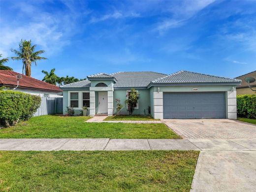 Villa - Miami, Miami-Dade County
