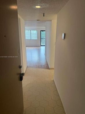 Complexes résidentiels à Miami, Comté de Miami-Dade