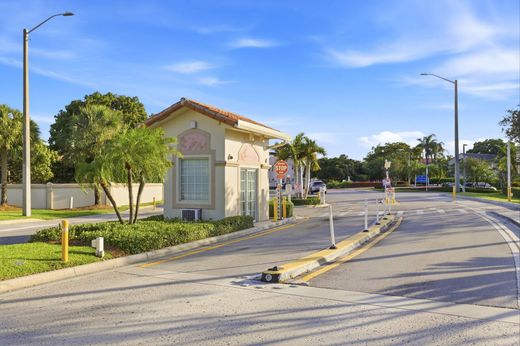 Villa in Margate, Broward County