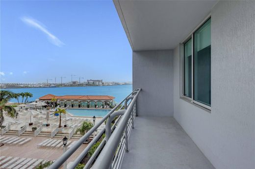 Kamienica w Miami, Miami-Dade County