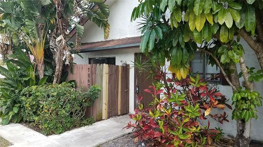 Townhouse - North Lauderdale, Broward County