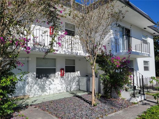 Komplex apartman Miami, Miami-Dade County