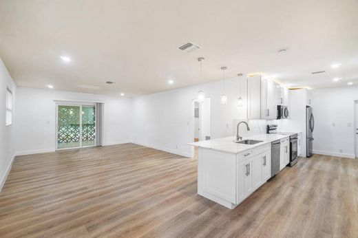 Wohnkomplexe in Boca Raton, Palm Beach County