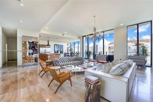 Kamienica w Coconut Grove, Miami-Dade County