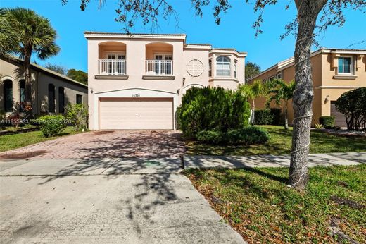 Villa in Miramar, Broward County