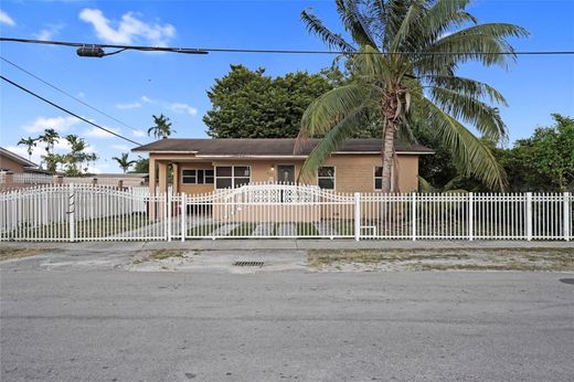Villa Hialeah, Miami-Dade County