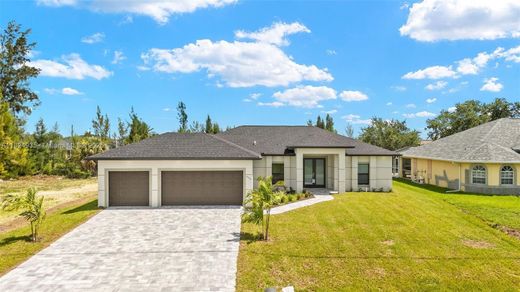 Villa in Cape Coral, Lee County