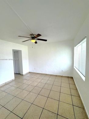 Complesso residenziale a Miami, Miami-Dade County