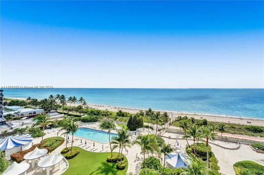 Complesso residenziale a Miami Beach, Miami-Dade County