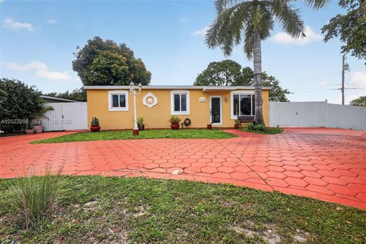 Villa in Hollywood, Broward County