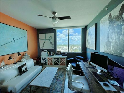 フォートローダーデール, Broward Countyのアパートメント・コンプレックス