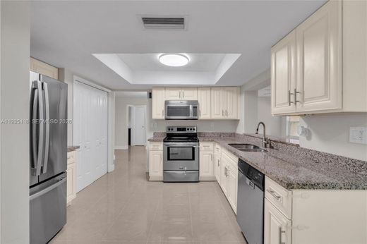 Villa in Sunrise, Broward County