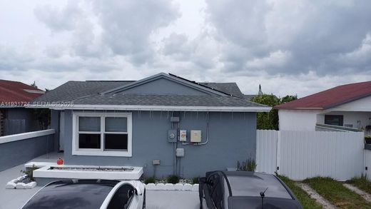 Villa in Miami, Miami-Dade