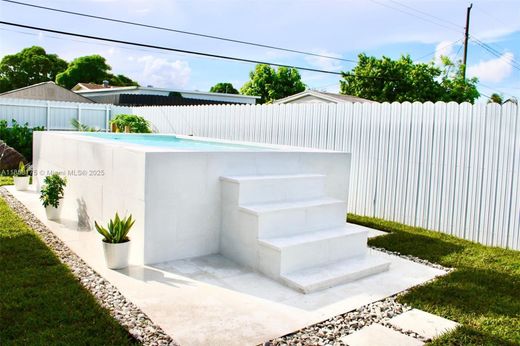 Βίλα σε Μαϊάμι, Miami-Dade County