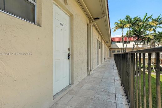 Komplex apartman Pinecrest, Miami-Dade County