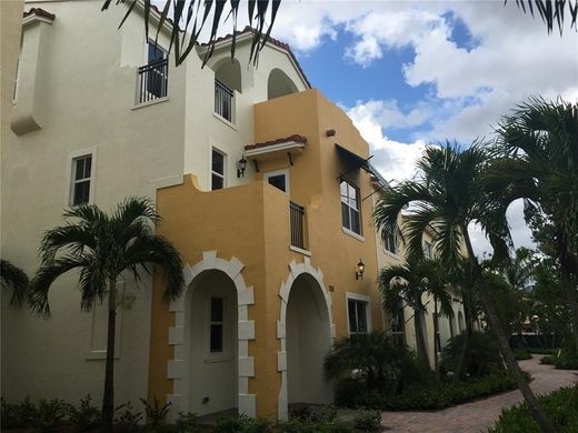 Casa di città a Pembroke Pines, Broward County