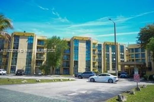 مجمع شقق ﻓﻲ ميامي، فلوريدا, Miami-Dade County