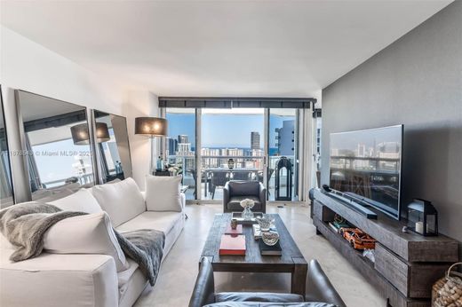 Residential complexes in Aventura, Miami-Dade