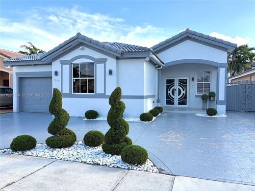 ‏וילה ב  Hialeah, Miami-Dade County