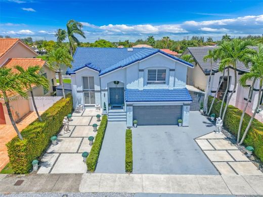 Βίλα σε Miami Terrace Mobile Home, Miami-Dade County