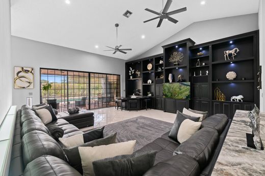 Villa in Tamarac, Broward County