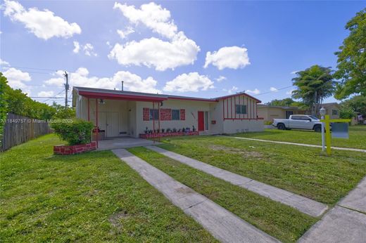 Villa - Miami, Miami-Dade County