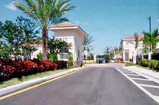 Townhouse in Miramar, Broward County