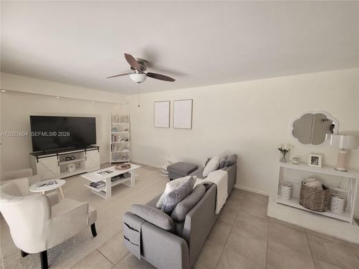 Townhouse in West Palm Beach, Palm Beach