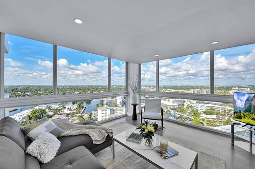 Residential complexes in Fort Lauderdale, Broward County