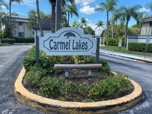 مجمع شقق ﻓﻲ ميامي، فلوريدا, Miami-Dade County